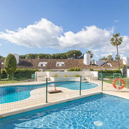 Puerto Banus Near La Sala By The Sea - Happy Apartment Marbella