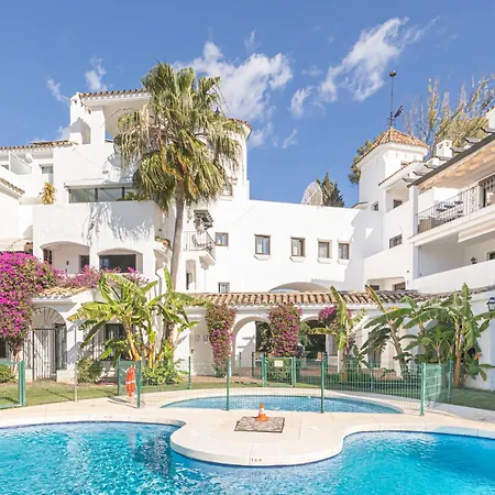 Puerto Banus Near La Sala By The Sea - Happy Apartment