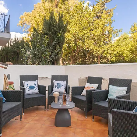 Apartment Puerto Banus Near La Sala By The Sea - Happy Marbella